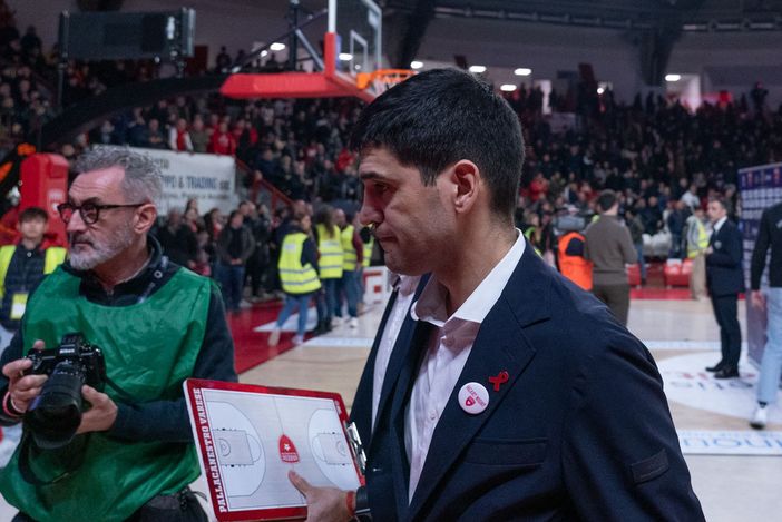 Quella di ieri contro Trento dovrebbe essere stata l'ultima partita di Herman Mandole come coach di Varese (foto Fabio Averna) Quella di ieri contro Trento dovrebbe essere stata l'ultima partita di Herman Mandole come coach di Varese (foto Fabio Averna)