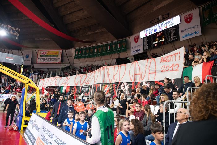 LE FOTO DEI TIFOSI. Masnago, ci abbiamo provato: pazienza. L'importante è restare uniti