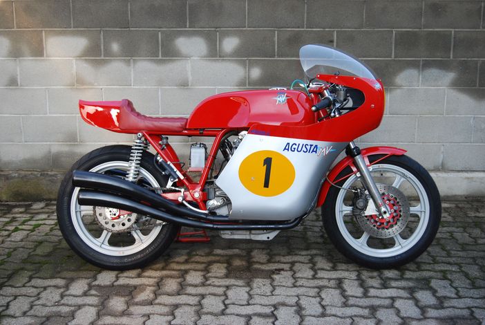 L'eccellenza e la storia delle moto varesine Magni in mostra a Eicma 2021: nel ricordo di Arturo