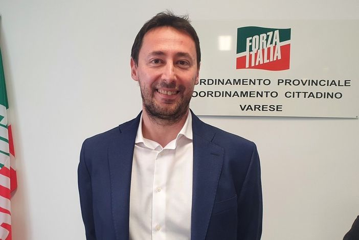 Longhini: «Forza Italia di nuovo al centro della politica nazionale. In Provincia la linea non cambia: non entriamo in maggioranza» Longhini: «Forza Italia di nuovo al centro della politica nazionale. In Provincia la linea non cambia: non entriamo in maggioranza»
