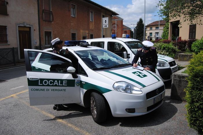 Foto d'archivio dalla pagina Facebook della polizia locale di Vergiate Foto d'archivio dalla pagina Facebook della polizia locale di Vergiate