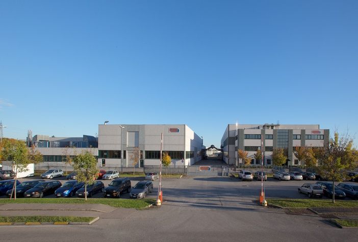 Lo stabilimento di Gallarate della Mpg