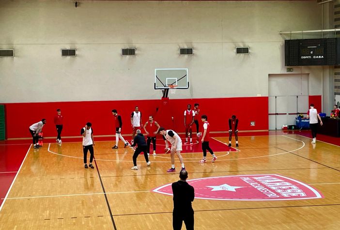 Openjobmetis al lavoro: domenica esordio casalingo per coach Kastritis