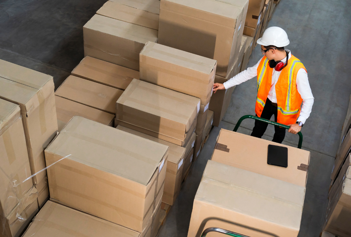 Dall'automotive ai periti chimici, dagli operai agli addetti alle vendite: le offerte di lavoro di Openjobmetis in provincia di Varese