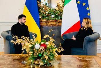 Zelensky dal Papa e poi da Meloni: "Conto sul sostegno dell'Italia". E annuncia: "Pronto alle elezioni"