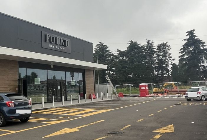 Svelata un'altra insegna: un ristorante nell'ex Mostra del Tessile a Castellanza