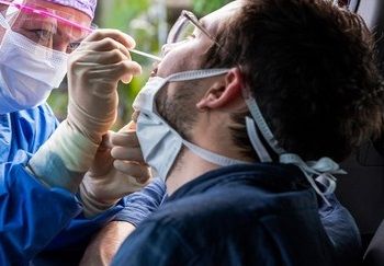 Giovedì alle 8.30 apre l'hub vaccini e tamponi a Gallarate: ecco come accedere