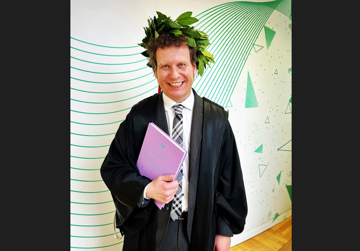 Corona d’alloro per Matteo Bianchi, neo-dottore in Scienze politiche e relazioni internazionali