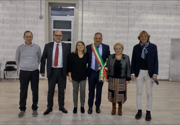 VIDEO. Il giuramento del sindaco di Daverio Marco Colombo: «Lavoriamo per il futuro della nostra comunità»