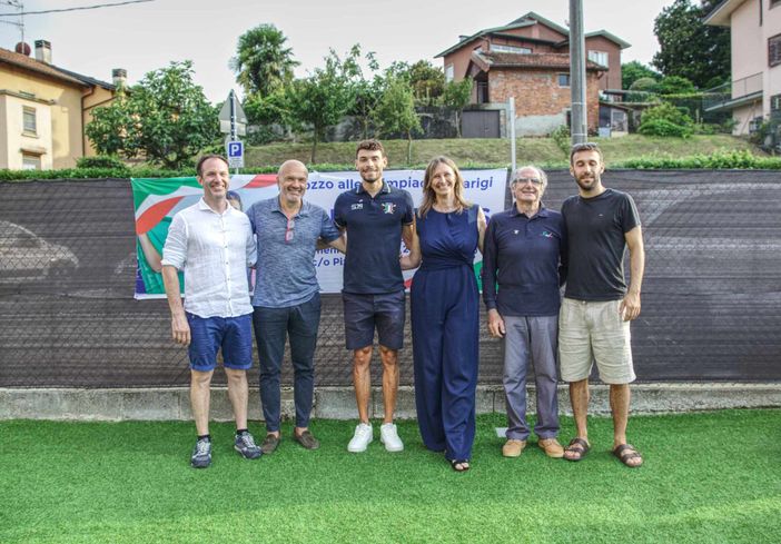 Le immagini della festa di saluto dei besozzesi a Gabriel Soares (foto di Giorgio Cassinari) Le immagini della festa di saluto dei besozzesi a Gabriel Soares (foto di Giorgio Cassinari)