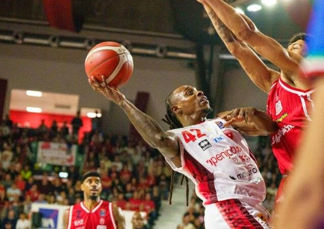 Stefan Moody, playmaker della Openjobmetis Varese (foto Fabio Averna)