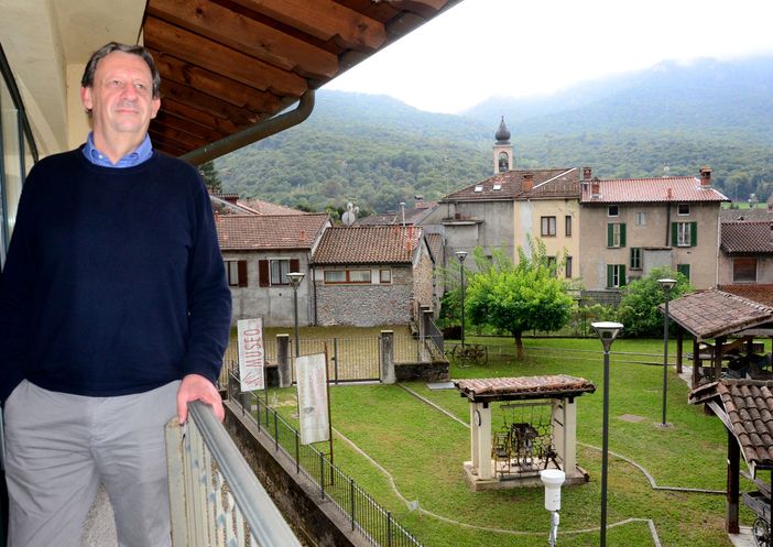 Il presidente del Parco Campo dei Fiori Giuseppe Barra, in sella da 14 anni: sotto in gallery è in foto tra Giancarlo Bernasconi, direttore, e Marco Pistocchini, tecnico forestale Il presidente del Parco Campo dei Fiori Giuseppe Barra, in sella da 14 anni: sotto in gallery è in foto tra Giancarlo Bernasconi, direttore, e Marco Pistocchini, tecnico forestale