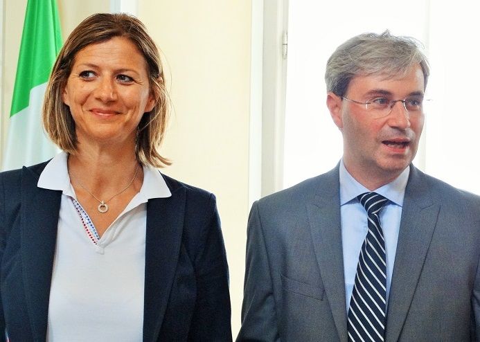 Rimpasto di deleghe in giunta: a Galimberti la polizia locale, alla Perusin il recovery plan