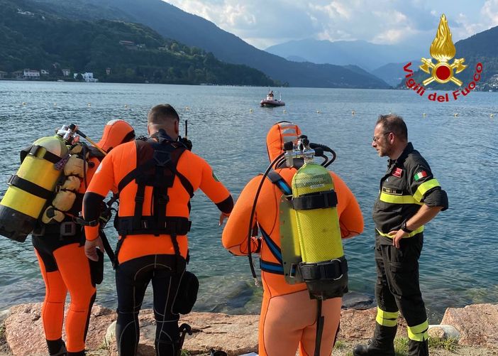 Non ce l'ha fatta il ragazzo di 22 anni inabissatosi nel lago Ceresio: è morto in ospedale Non ce l'ha fatta il ragazzo di 22 anni inabissatosi nel lago Ceresio: è morto in ospedale