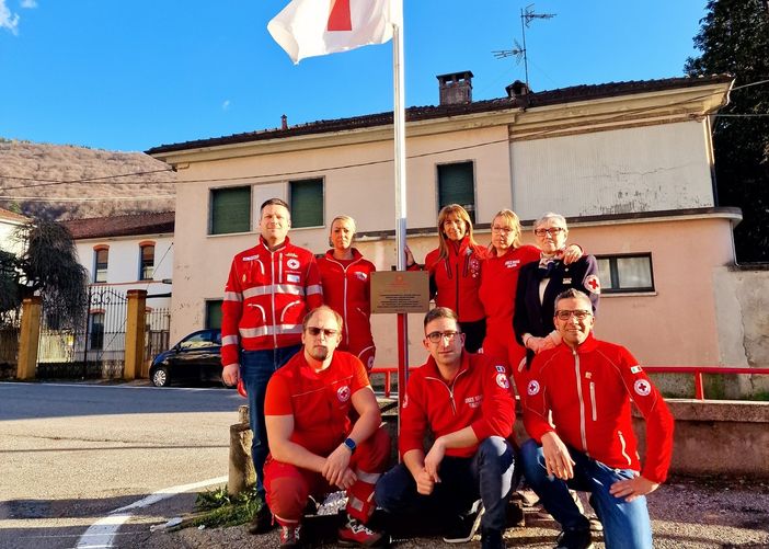 L'omaggio e il ricordo della Croce Rossa di Luino per le vittime del Covid: «Momento di riflessione profonda» L'omaggio e il ricordo della Croce Rossa di Luino per le vittime del Covid: «Momento di riflessione profonda»