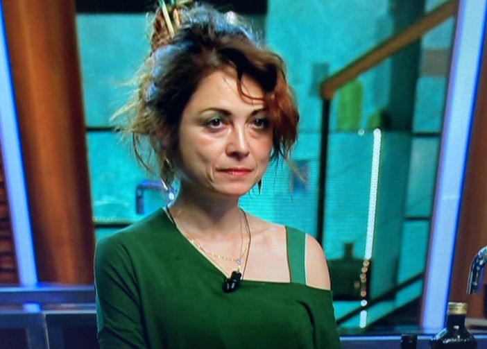 MasterChef: la crêpe suzette elimina a sorpresa la concorrente varesina