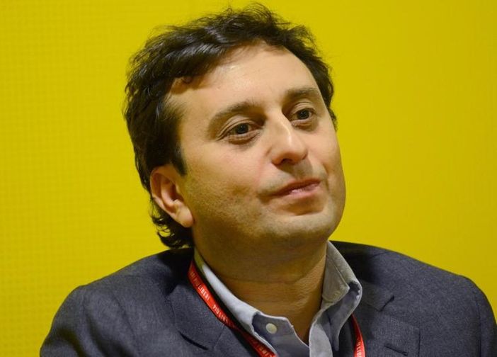 "La Zanzara chiude i battenti": l'annuncio di David Parenzo infiamma i social "La Zanzara chiude i battenti": l'annuncio di David Parenzo infiamma i social