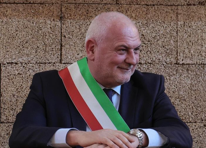 Il sindaco di Lavena Ponte Tresa Massimo Mastromarino