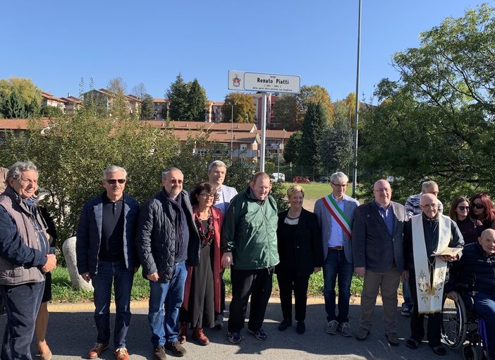 Largo Renato Piatti adesso è realtà: a San Fermo un'intitolazione commovente