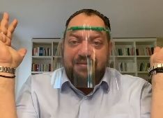 VIDEO. Coronavirus, il sindaco Reto annuncia la produzione di visiere «made in Casciago»