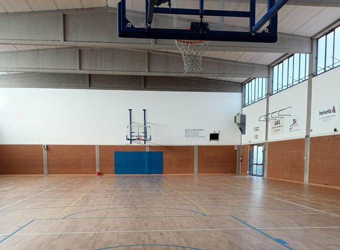 Gavirate sempre più patria dello sport: il Comune rimette a nuovo due palestre