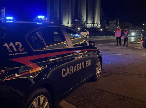 Saronno, sei pattuglie dei carabinieri in campo per la sicurezza: furti, droga e alcol nel mirino dei controlli