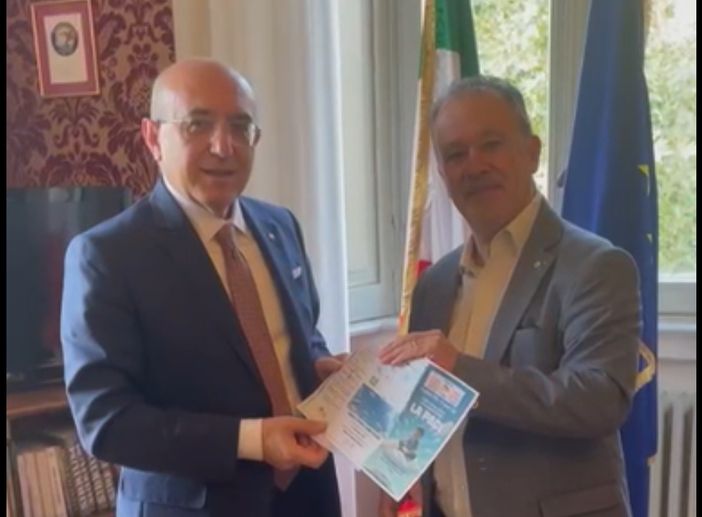 Nasce il Comitato “Varese per Rodari”: un premio per celebrare la fantasia e la parola Nasce il Comitato “Varese per Rodari”: un premio per celebrare la fantasia e la parola