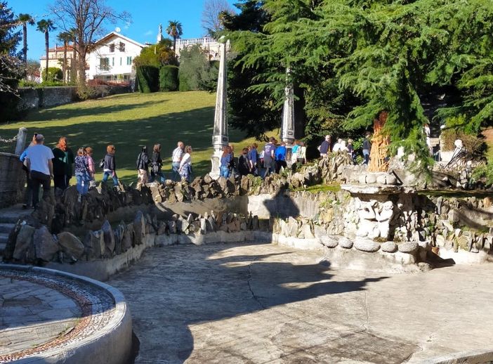 La visita guidata al parco di Villa Tatti di Comerio La visita guidata al parco di Villa Tatti di Comerio