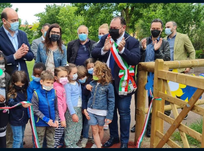 Casciago a misura di cittadino, nello stesso giorno inaugurate due nuove opere