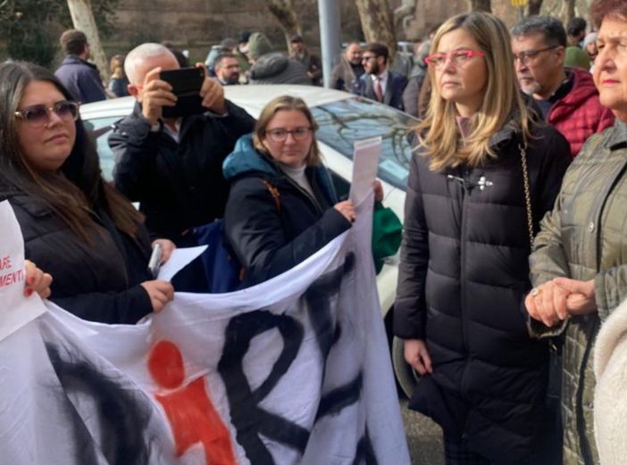 Editoria, «Italia Viva al fianco di chi lotta per informazione. Interrogazione sui licenziamenti a Dire»