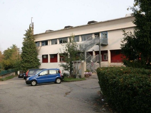 Mancanza di spazi alle superiori e al Ferraris, il Comune mette a disposizione la Salvemini
