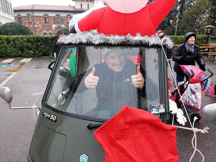 Bosello (Gruppo Giovani Castellanzesi) «Correggeremo gli errori. L’entusiasmo non manca, già pronti per il prossimo Natale» Bosello (Gruppo Giovani Castellanzesi) «Correggeremo gli errori. L’entusiasmo non manca, già pronti per il prossimo Natale»