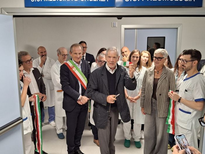 VIDEO. Bertolaso inaugura il secondo piano del Polichirurgico a Busto: «Invertita la tendenza, i medici arrivano» VIDEO. Bertolaso inaugura il secondo piano del Polichirurgico a Busto: «Invertita la tendenza, i medici arrivano»