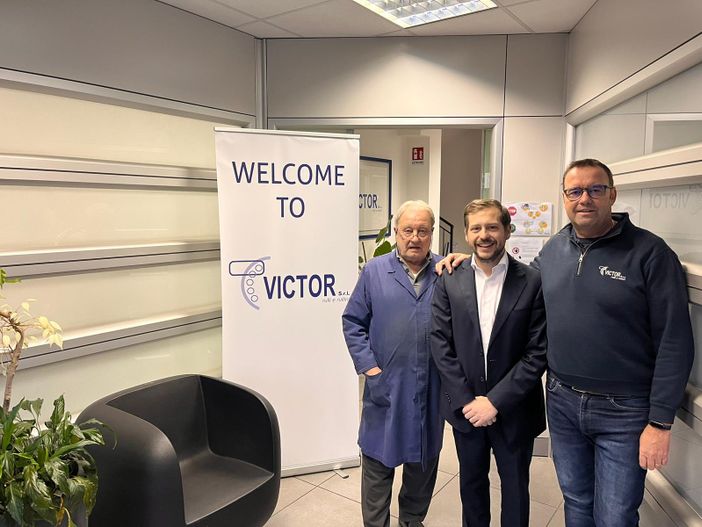 Monti (Lega) visita l’area industriale di Cislago: «Bell'esempio di saper fare lombardo»