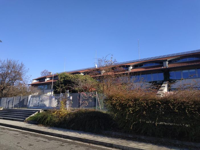 Liceo scientifico e Ite "danno una lezione" al traffico