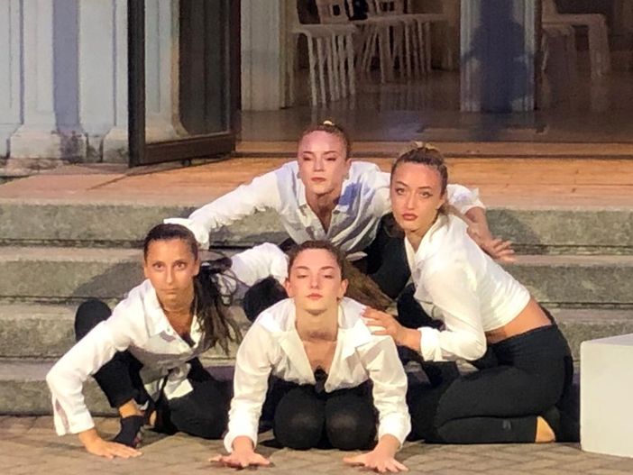 Il premio a Barbara Cimmino Il premio a Barbara Cimmino