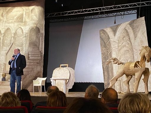 VIDEO. Chi siamo? Uno, nessuno e centomila