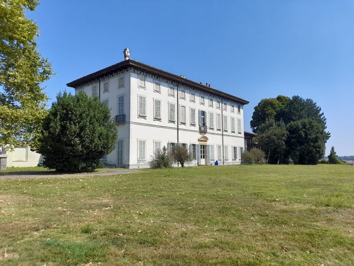 Villa Oliva - Lato Magana Villa Oliva - Lato Magana