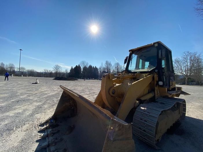 Polo vaccinale alla Schiranna: iniziano i lavori. Aspettando le dosi