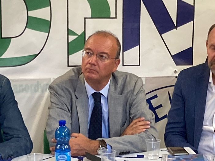 Il ministro Valditara a Varese per parlare di scuola, merito e disagio giovanile