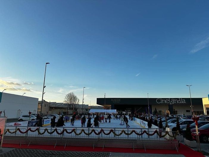 Al Mizar Park lo spettacolo su ghiaccio "Ice emotion winter magic show"