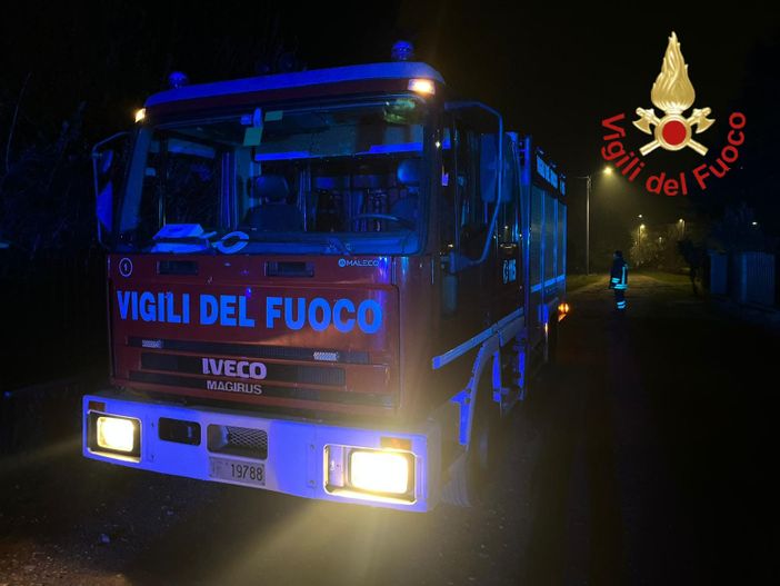I vigili del fuoco sul posto I vigili del fuoco sul posto