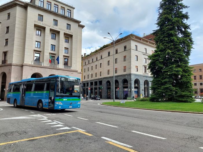 Sabato la sfilata di Carnevale in centro a Varese, ecco le modifiche al servizio di Autolinee Varesine Sabato la sfilata di Carnevale in centro a Varese, ecco le modifiche al servizio di Autolinee Varesine