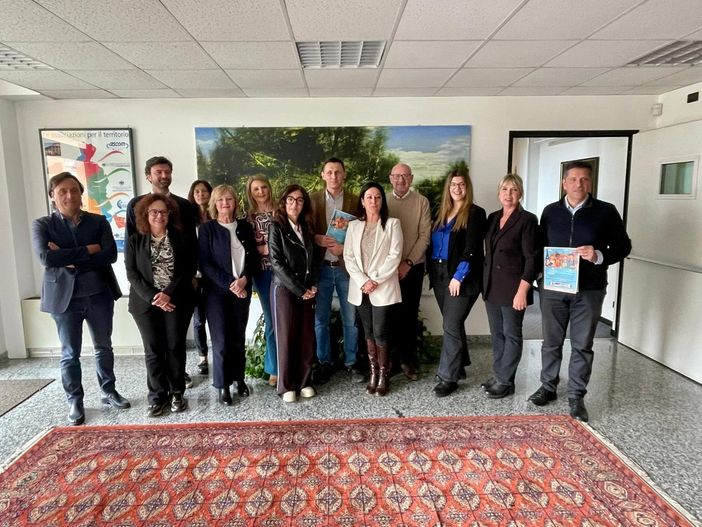 Presentato stamattina Erasmus+ presso la sede di Confcommercio Uniascom Provincia di Varese