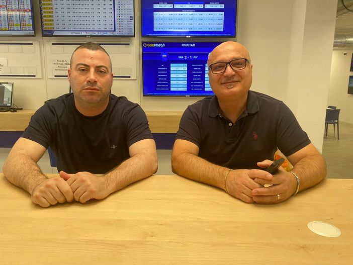 Jacopo D'Elia e Sergio Policarpo soci nella loro nuova impresa a Bizzozero: a unirli da sempre l'amore per l'ippica Jacopo D'Elia e Sergio Policarpo soci nella loro nuova impresa a Bizzozero: a unirli da sempre l'amore per l'ippica