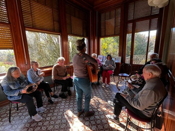 La Fondazione Comi cerca nuovi volontari per l'Alzheimer Cafè di Luino