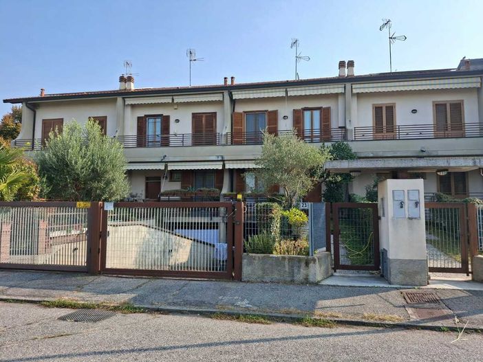 Incidente di via Siracusa, la manovra risultata fatale eseguita dal marito della vittima
