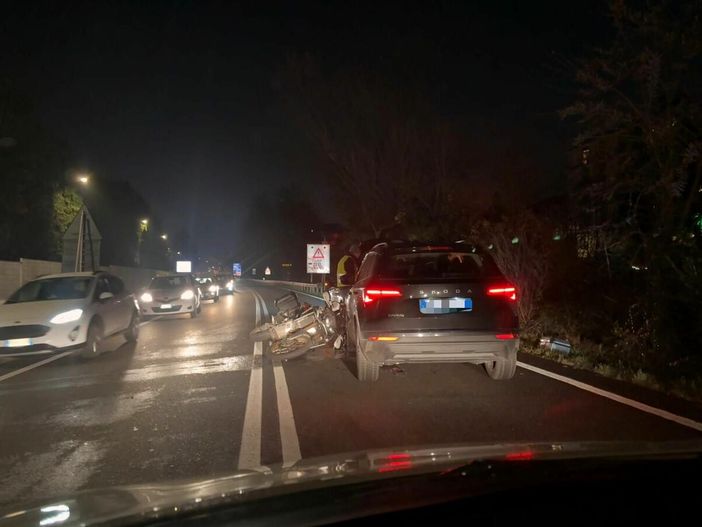 Incidente in via Autostrada con code in entrata e uscita da Varese Incidente in via Autostrada con code in entrata e uscita da Varese