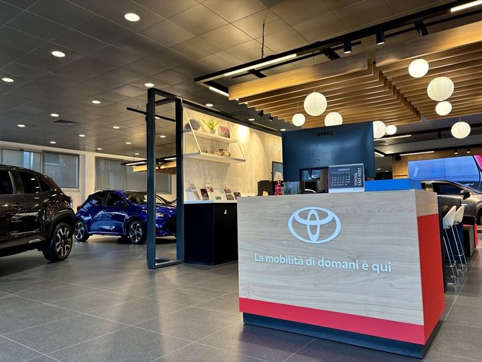 Open Weekend Toyota da Gruppo Novauto: voucher da 500€ per tutti e promo dedicata agli Under 30 su Toyota Aygo X Hybrid