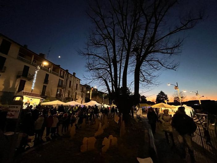 Foto dalla pagina Facebook del Comune di Azzate Foto dalla pagina Facebook del Comune di Azzate